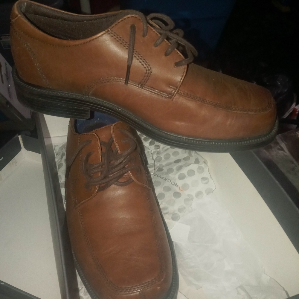 Rockport dress shoes